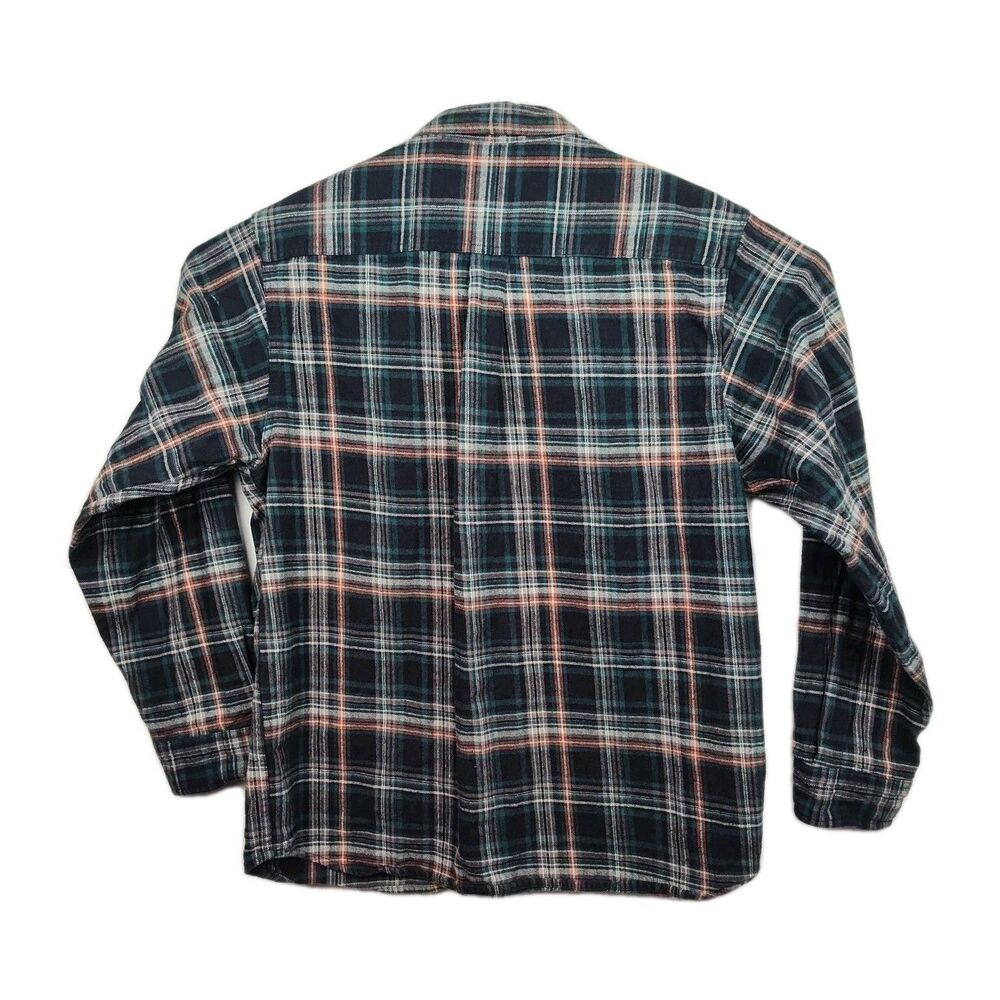 Field N' Forest men's flannel button-up shirt, XL, plaid pattern, long sleeves - Picture 6 of 8